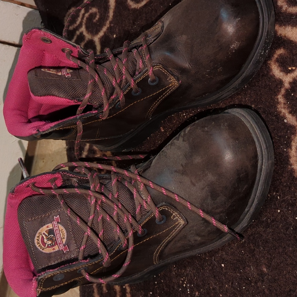 Women's boots pink work boots steeltoe size 7.5